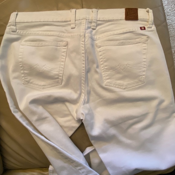Lucky Brand Ladies White Jeans - Size 10/30 - Picture 3 of 3